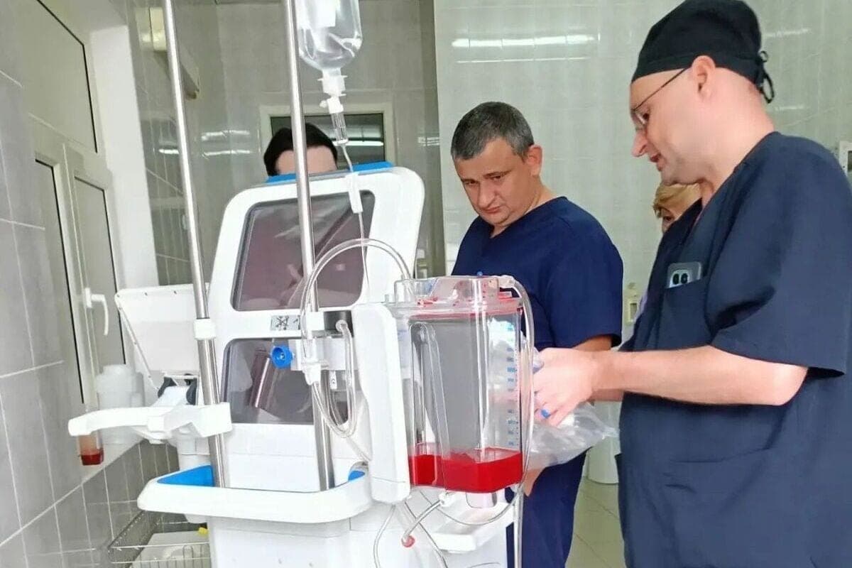 В Перинатальном центре появился новый аппарат для возврата собственной крови
