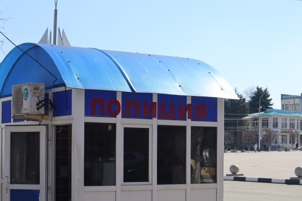 Six teenagers without rights were caught by inspectors during a raid in Sochi