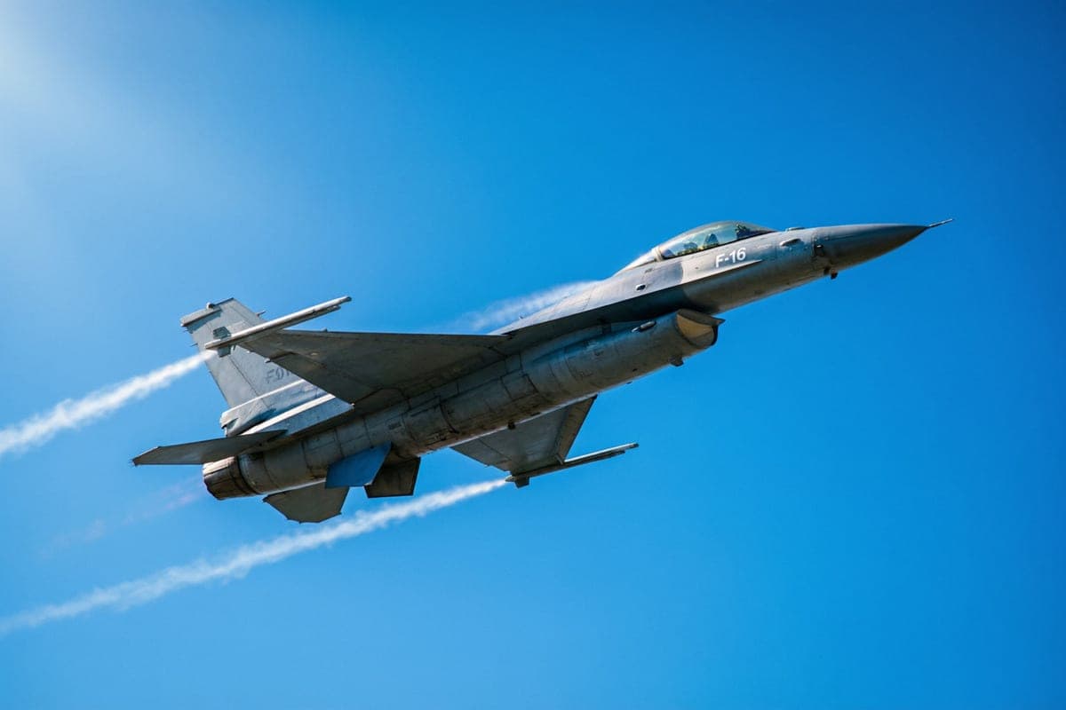 US fighter jets intercepted the plane at the residence of the President