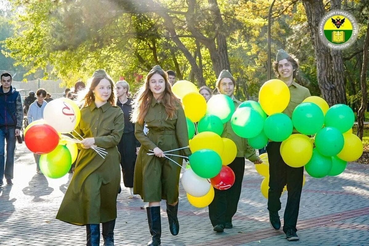 В парке Мелитополя прошла театрализованная акция ко Дню освобождения города