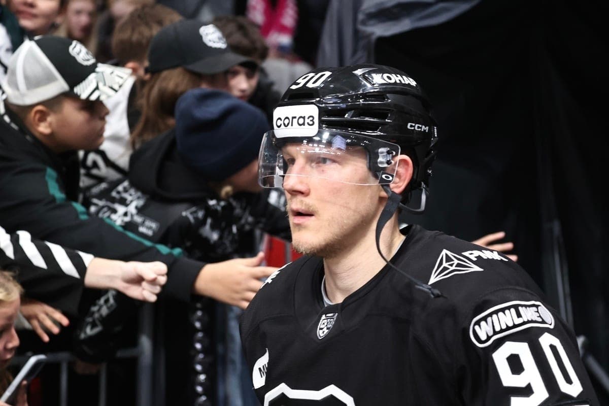Soshnikov apologized to fans for the failure of the home series “Tractor”