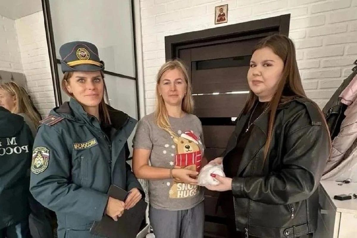 In the Orel MO 9 large families handed fire detectors