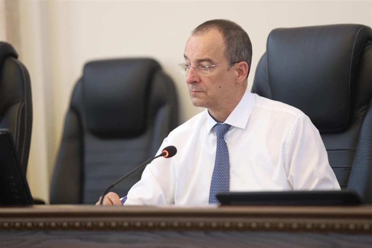 Yuri Burlachko felicitó a Kubans por el aniversario de la liberación de la región
