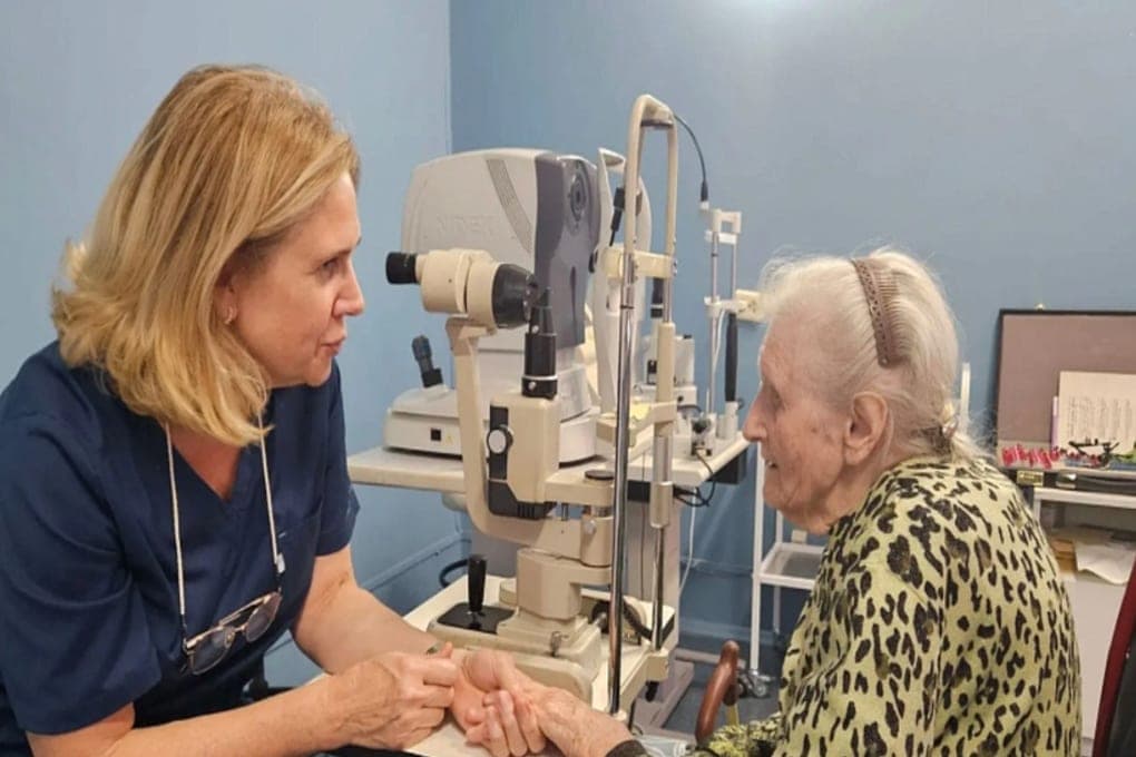 In the Tula region returned the sight of a 100-year-old woman after surgery