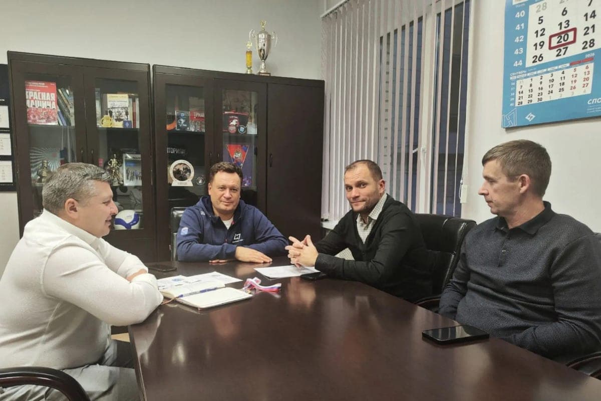 In Leningrad region discussed the plans of sledge hockey players for the next season