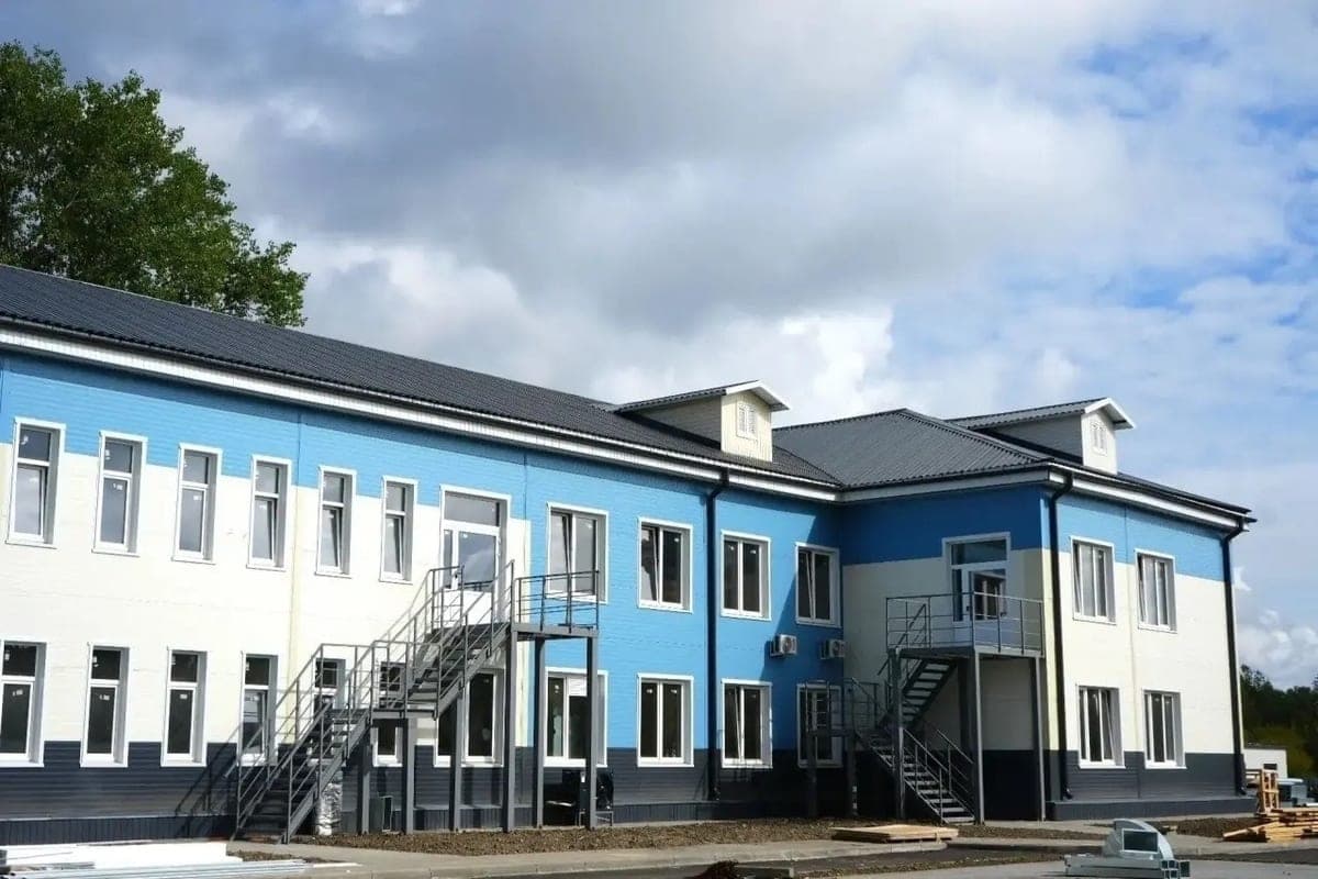 In Yaroslavl, the public did not answer why the new clinic has external stairs
