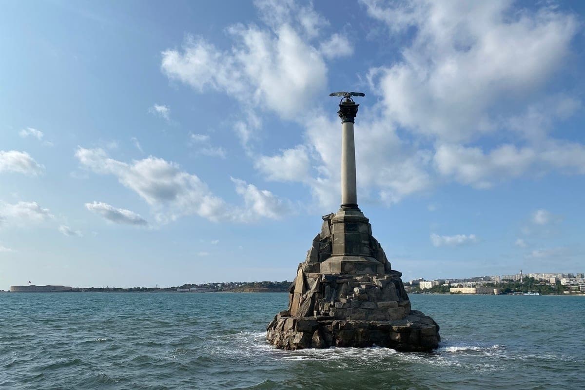 The Governor of Sevastopol and the head of the Ministry of Finance of the Russian Federation discussed measures to support the urban economy
