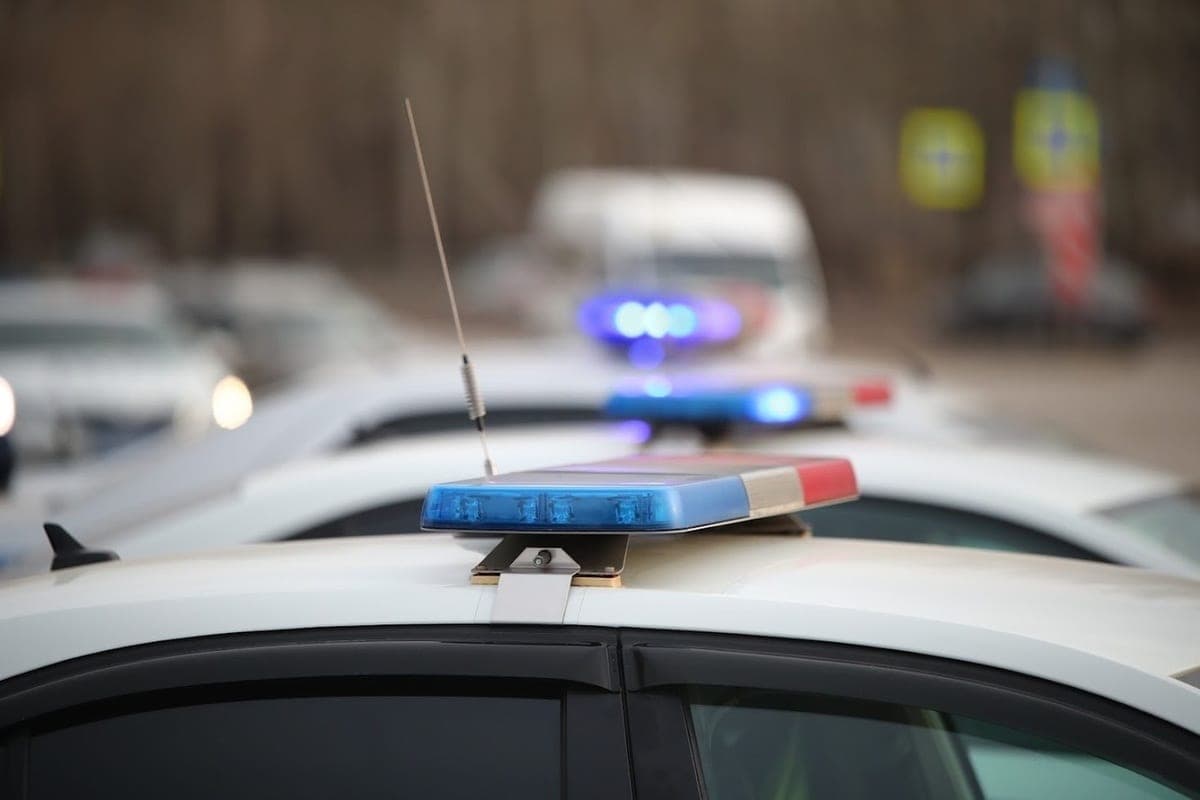 В Советском районе Волгограда задержали двух подозреваемых в обороте наркотиков