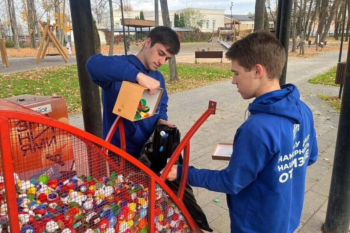 Serpukhov's young guards collected "Good caps" in parks
