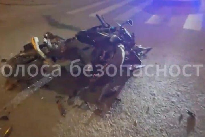 At the crossroads of Soviet and Pioneer in Tambov, a motorcyclist crashed