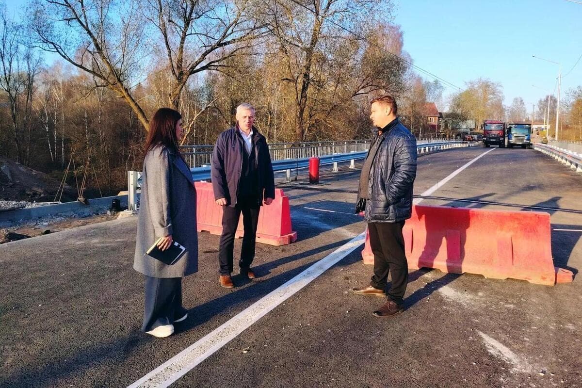 Движение по мосту через реку Круппа в Боровичах откроют утром 30 октября