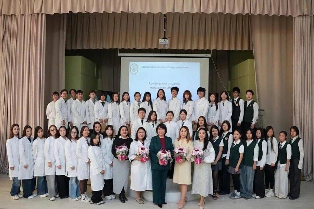 New medical classes for schoolchildren opened in Yakutsk