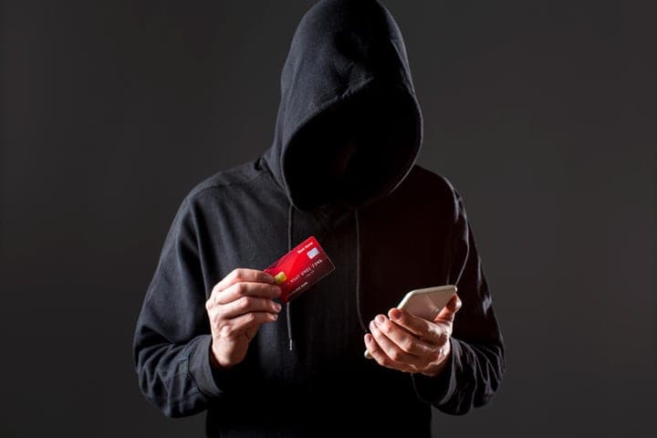Мошенники обчистили счет пенсионерки из Башкирии