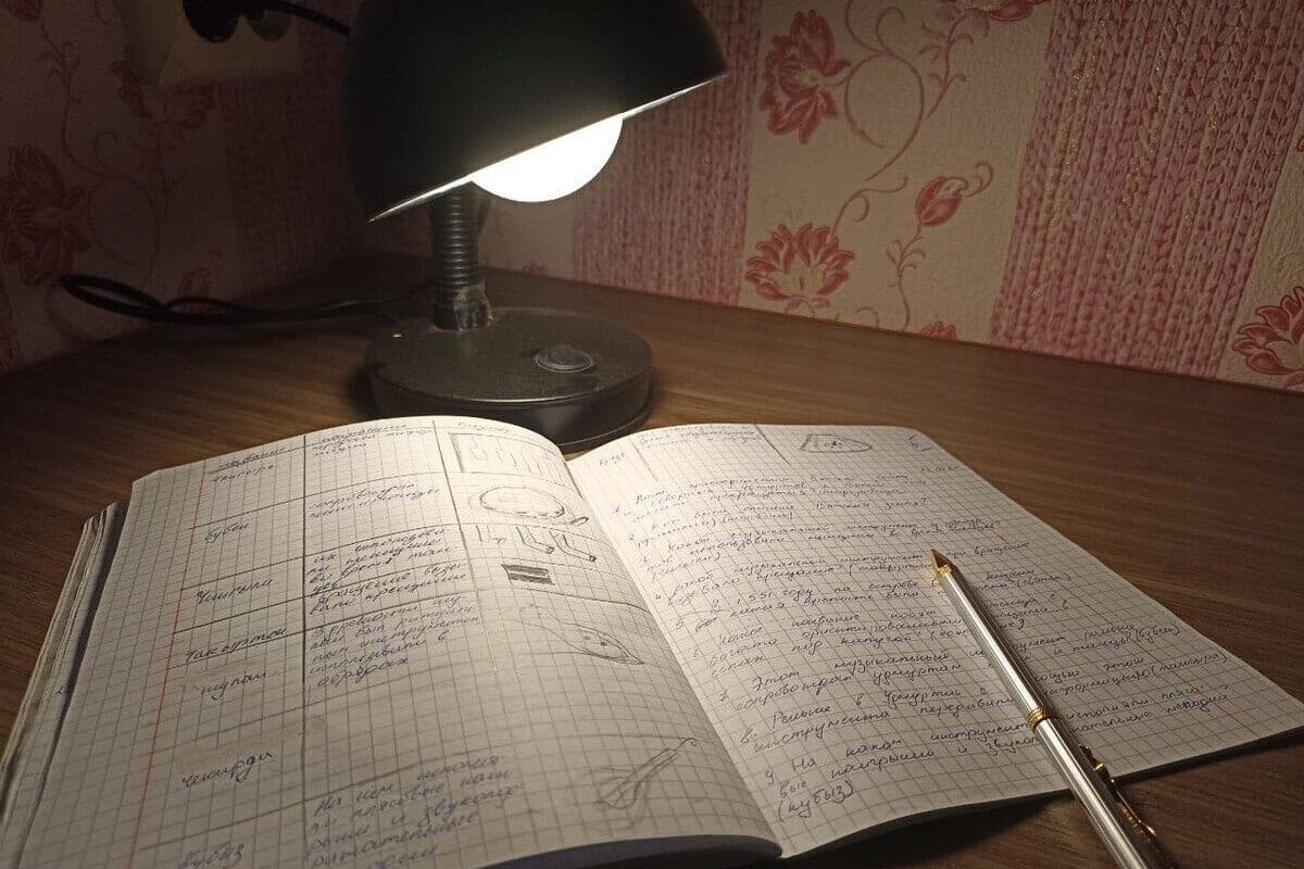 Выпускники Ленобласти напишут ЕГЭ по истории и математике с дополнительными заданиями