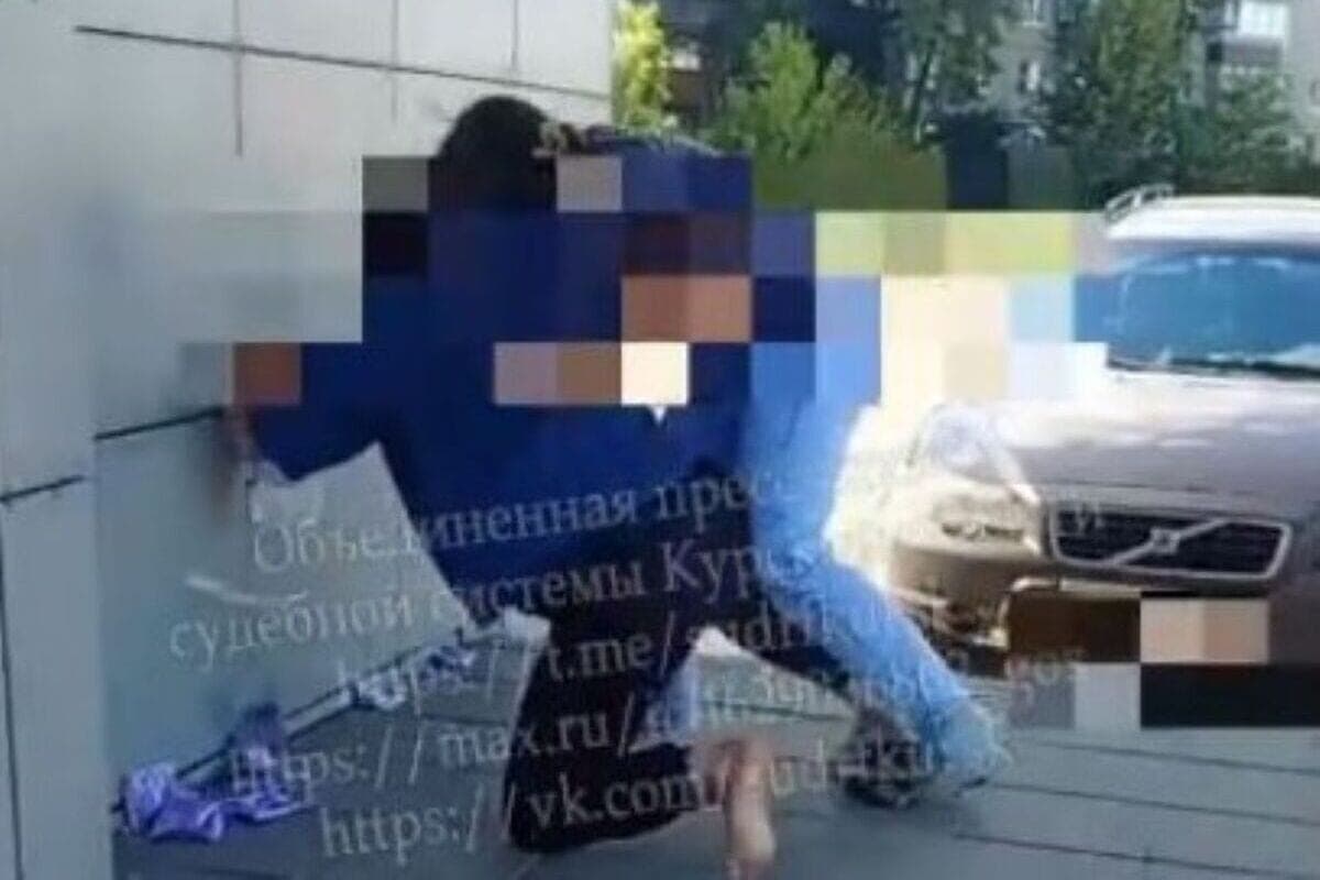 Курянка заплатит 10 тысяч рублей за расцарапанное лицо бывшей подруги