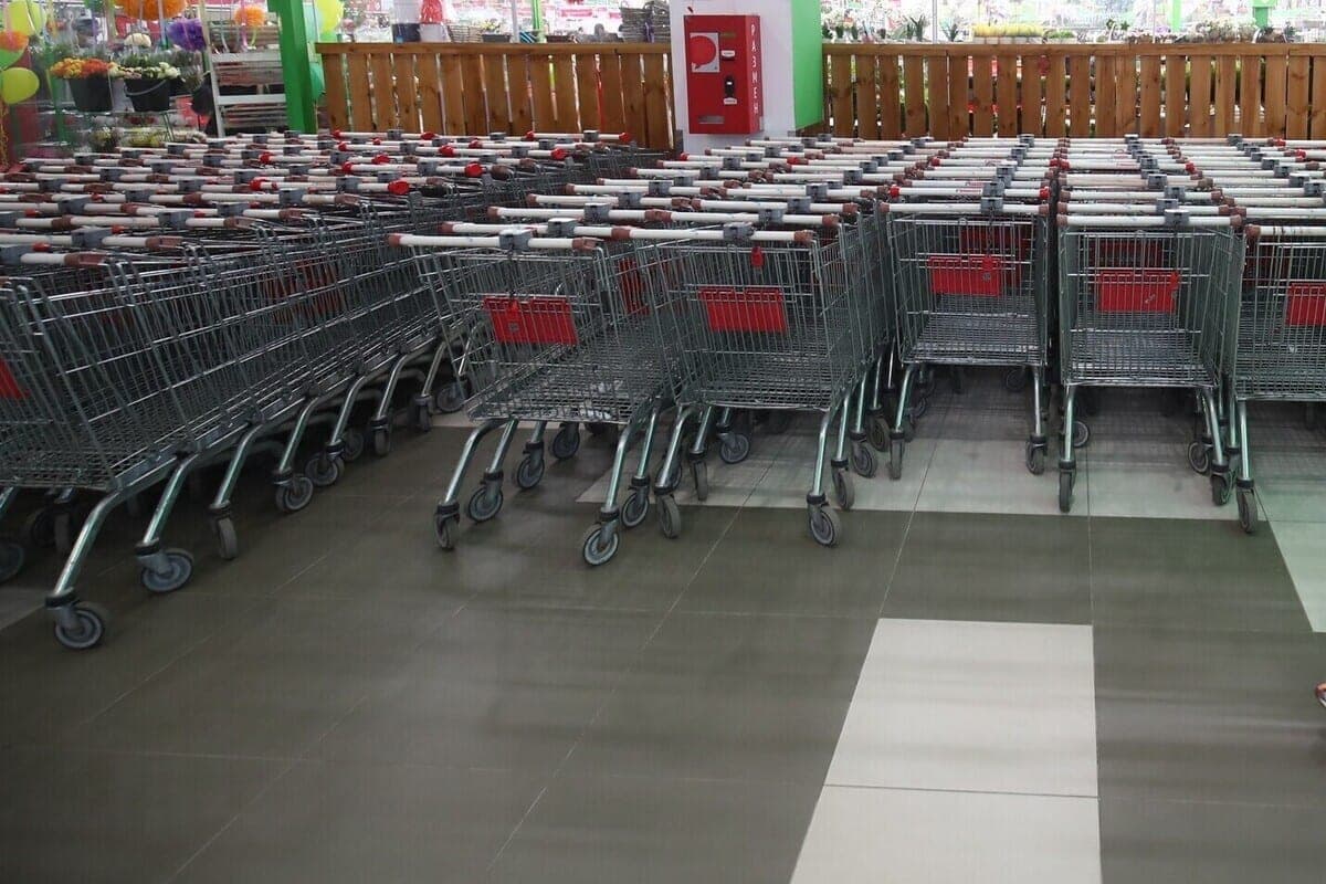 Volgograd residents were given advice on what to do if the price on the shelf does not match the check