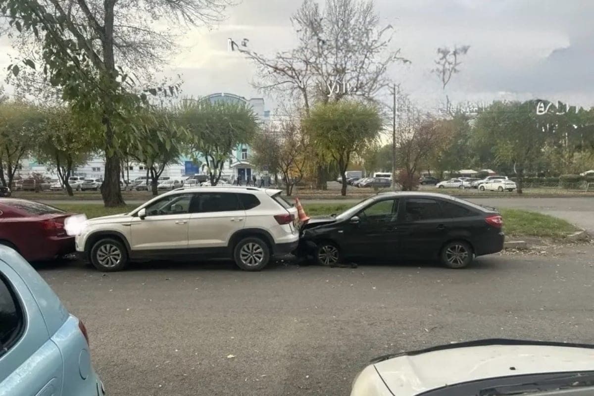 A drunk woman with a child without a car seat arranged an accident in Abakan