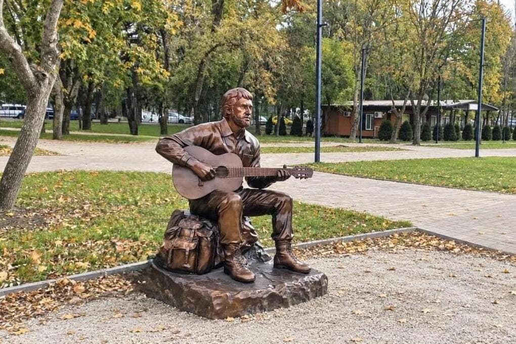В Железноводске появился арт-объект Владимира Высоцкого