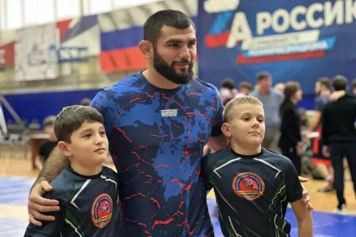 Olympic medalists and world champions held master classes for athletes of Kislovodsk