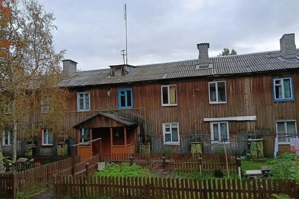 УК отремонтировала «плачущие» крыши двух домов после проверки прокуратуры