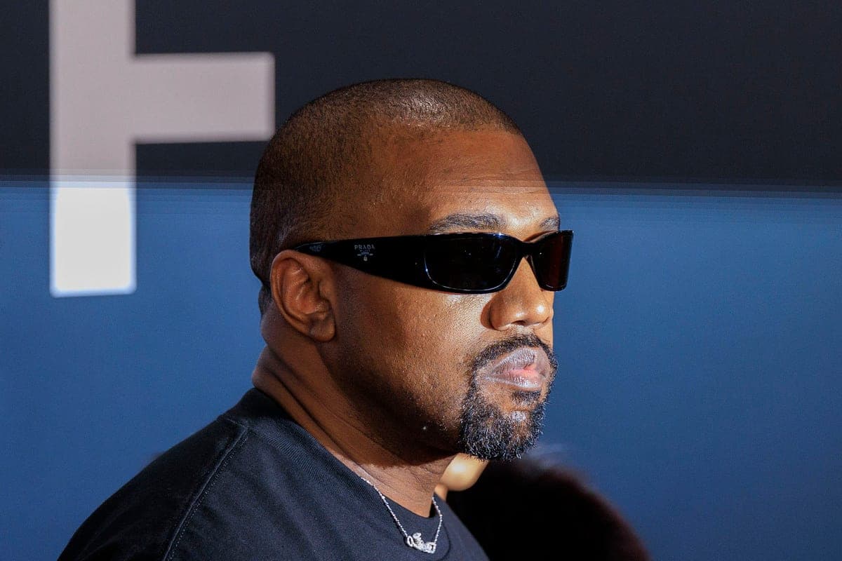 The Russians became available refund tickets for the canceled concert Kanye West