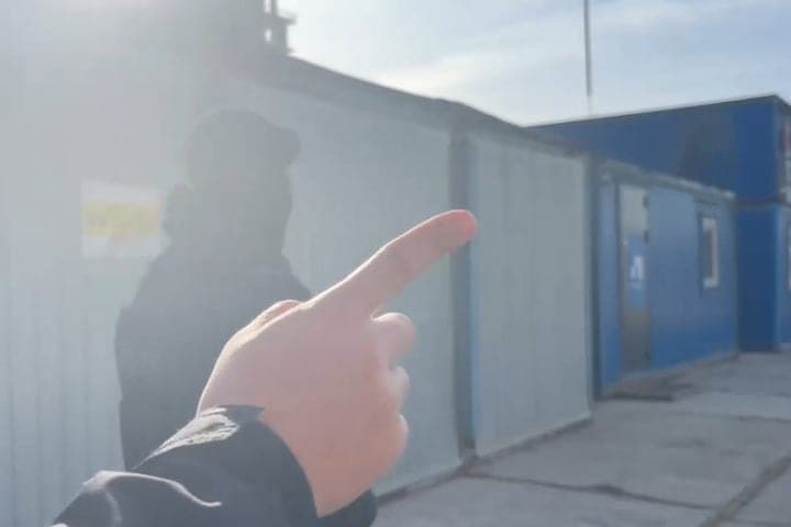 У 57 нелегалов на стройке в Новоселье нашли миграционные нарушения