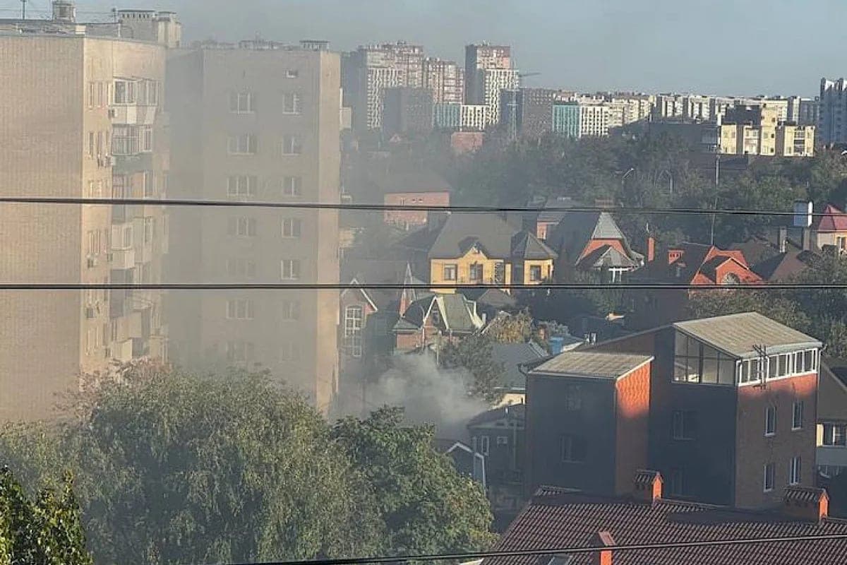В Ростове на Сельмаше произошел крупный пожар: пострадал пенсионер