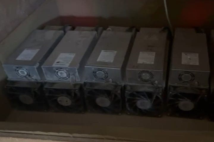 Dans le village du Daghestan à Maidan trouvé une exploitation minière pour 42 kW