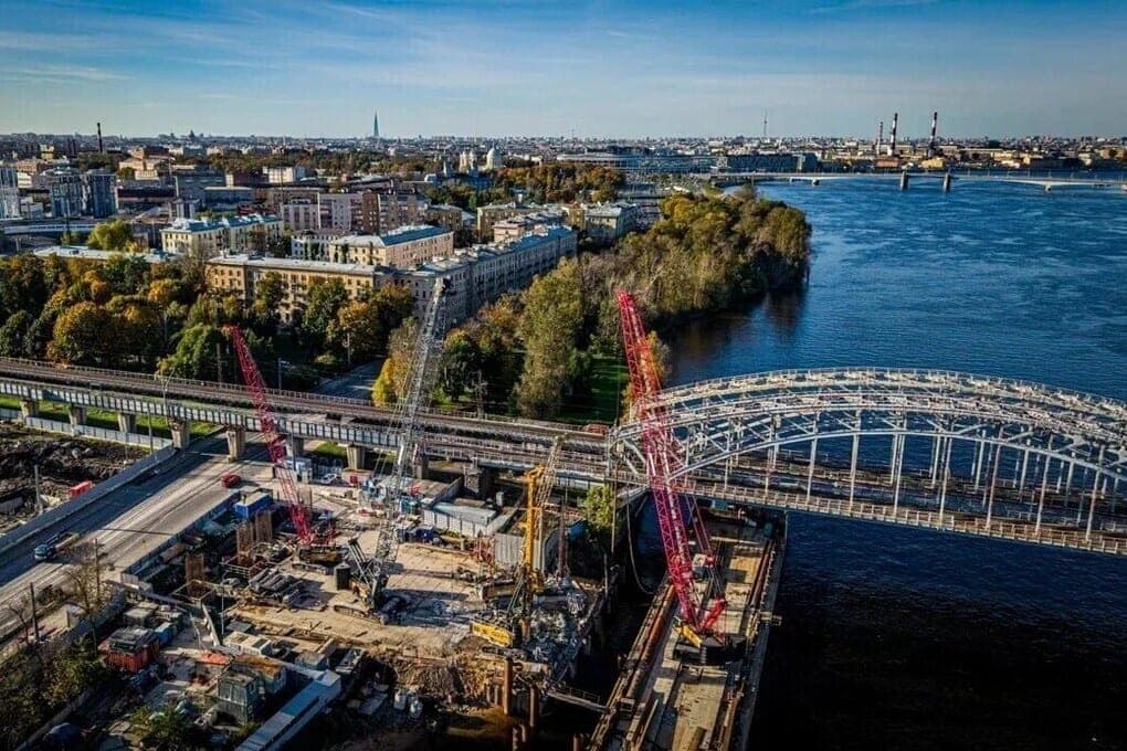 In St. Petersburg, build a working bridge-assistant for SMSD