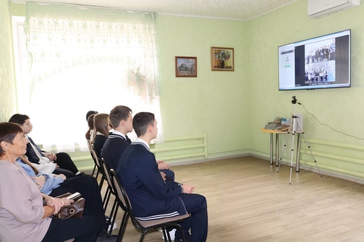 Пензенские и белорусские школьники провели литературный видеомост