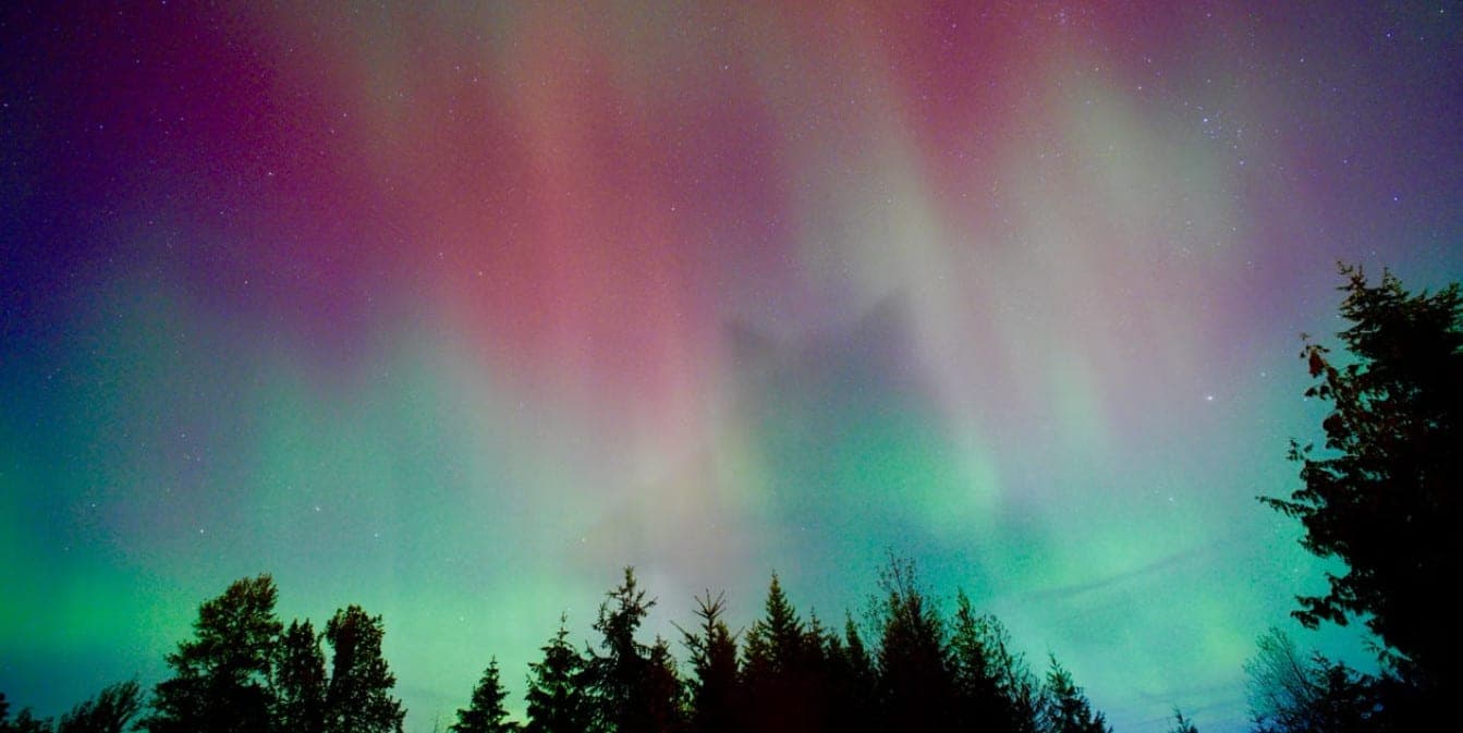 On Earth began a powerful magnetic storm