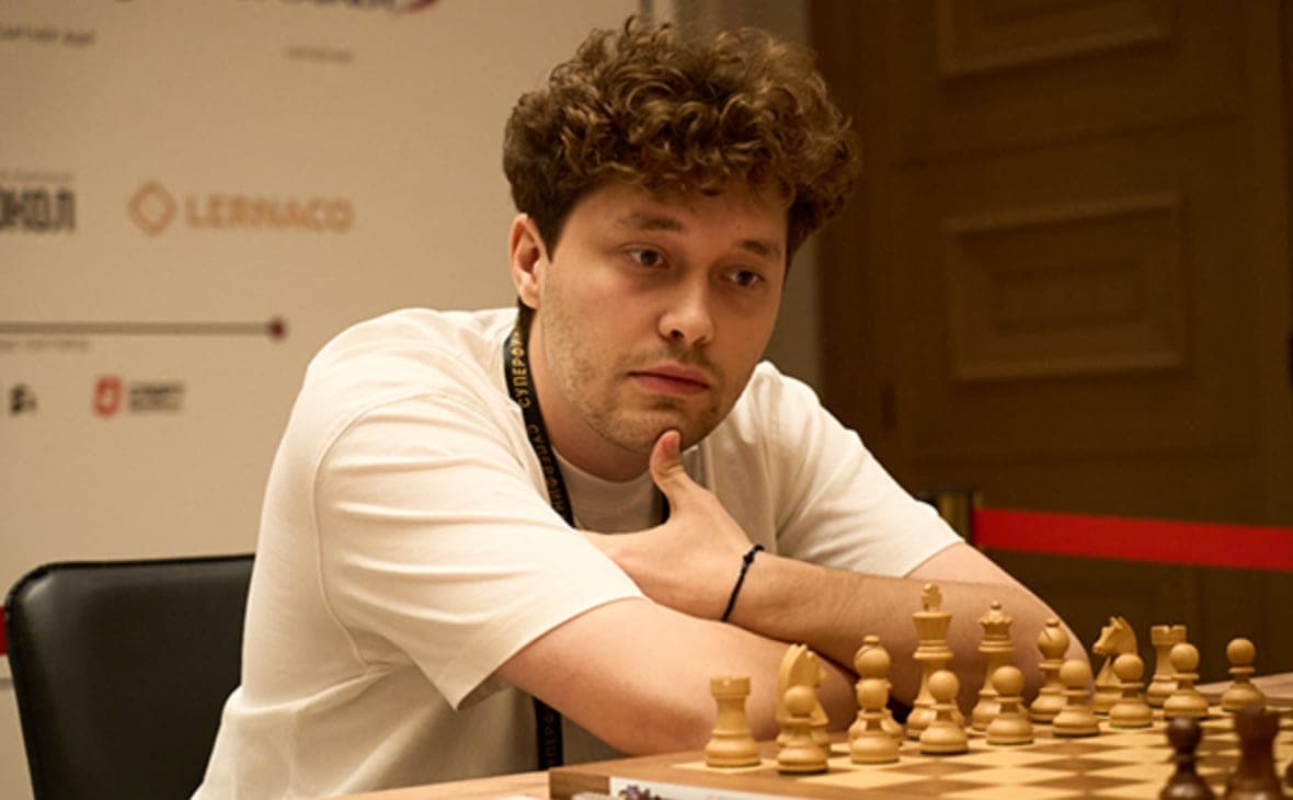 Andrey Esipenko became the Russian chess champion for the first time