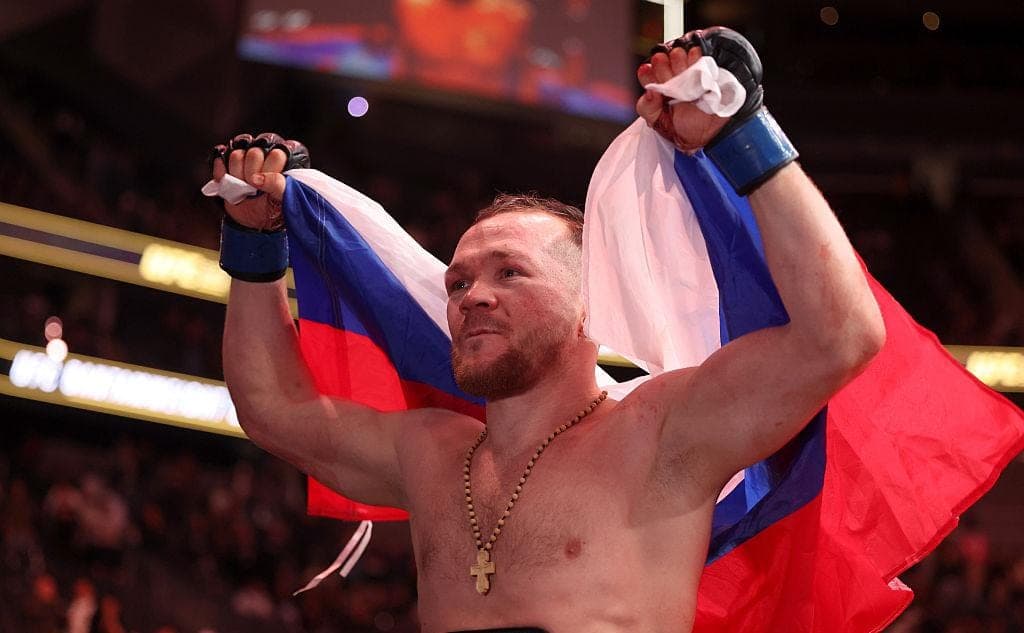 Petr Jan defeated Dvalishvili in the third fight and defended the UFC title