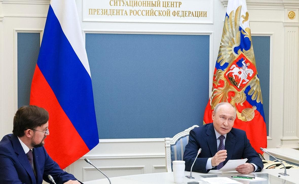 Putin told how the state saved Russian business in 2008