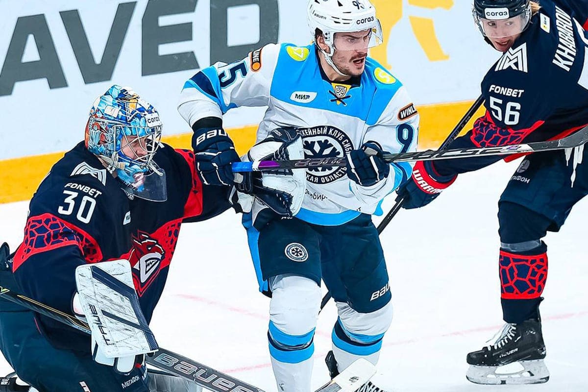 Magnitogorsk Metallurg took over Novosibirsk Siberia in the game of the KHL championship