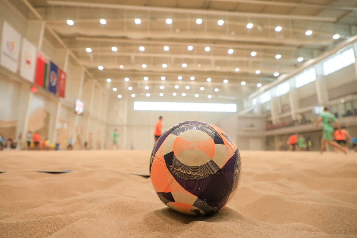 Tournoi international de la Coupe d'amitié sur le football de plage commence à Minsk