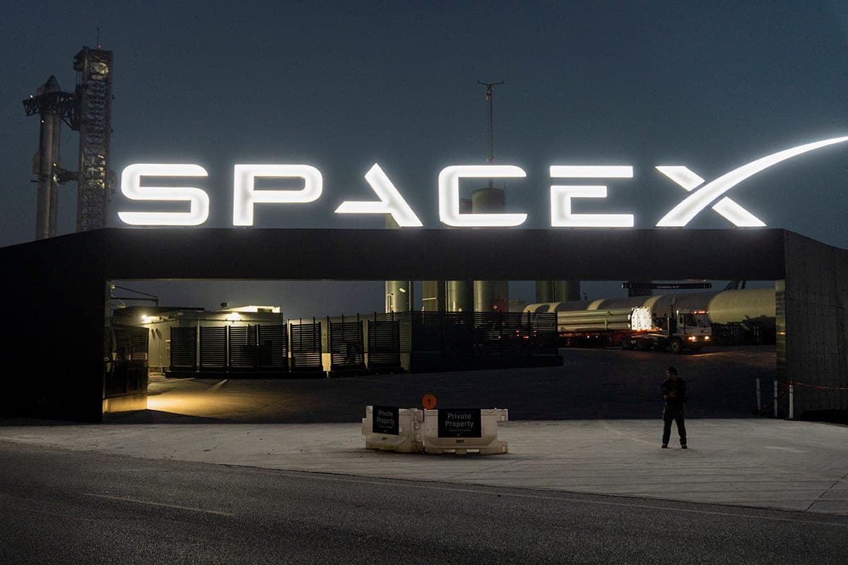 SpaceX вновь ужесточила ограничения доступа ВСУ к Starlink