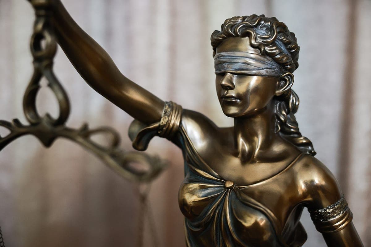 L'ancien chef du département de l'entreprise Gomel a été condamné pour un pot-de-vin, qui comprenait а 180 mille et une visite en Thaïlande