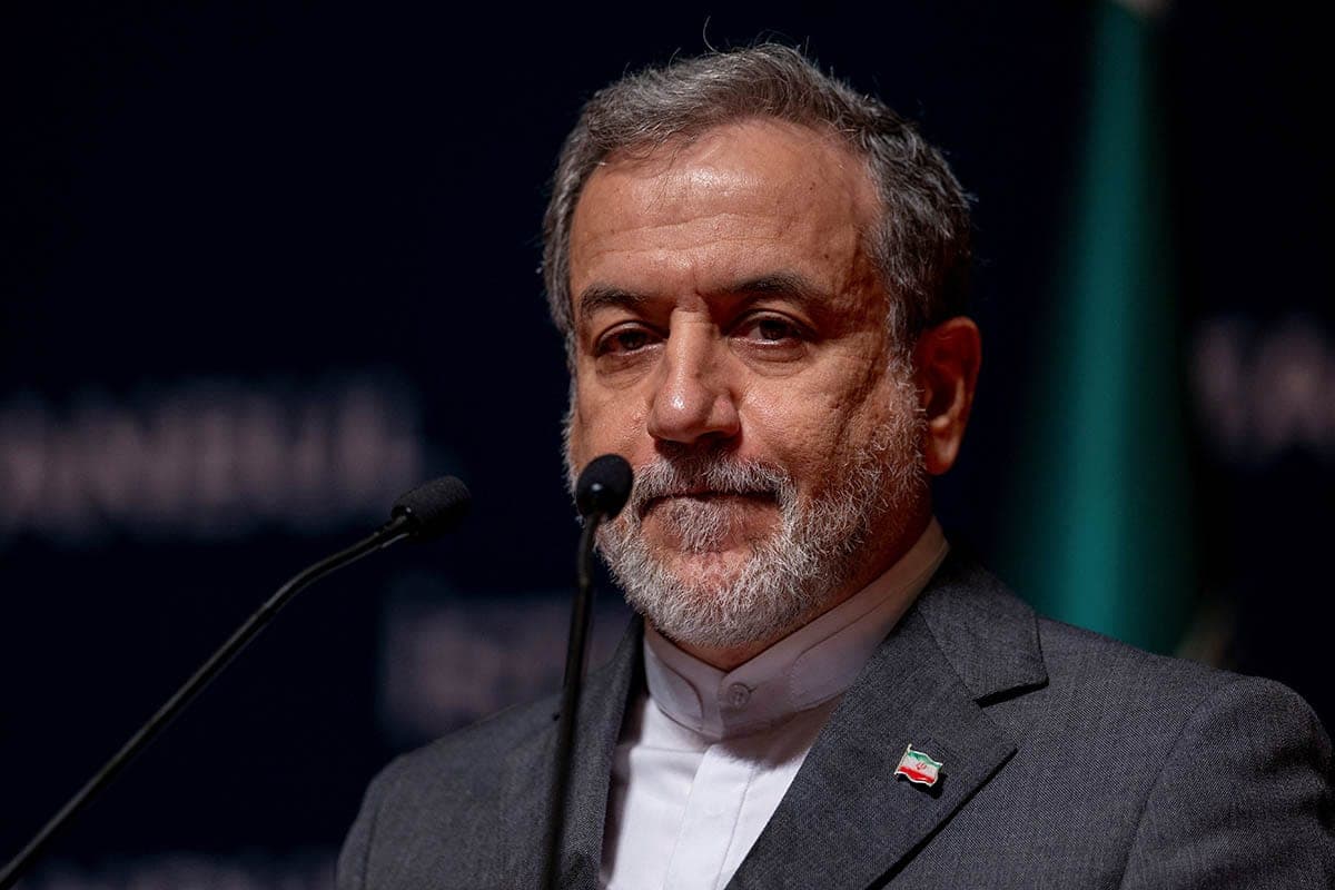 Araqchi says Iran will continue diplomatic contacts with mediators
