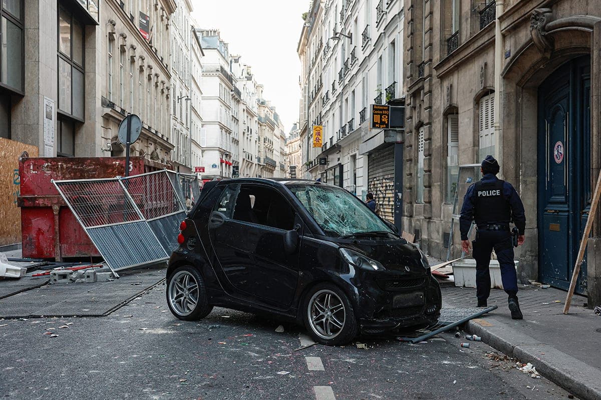 More than 1.8 thousand people were arrested during the riots in France, more than 500 law enforcement officers were injured