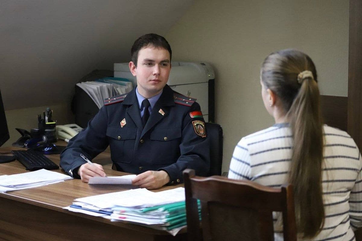 From Smoking in the Entrance to Domestic Violence: What Issues Minskers Address