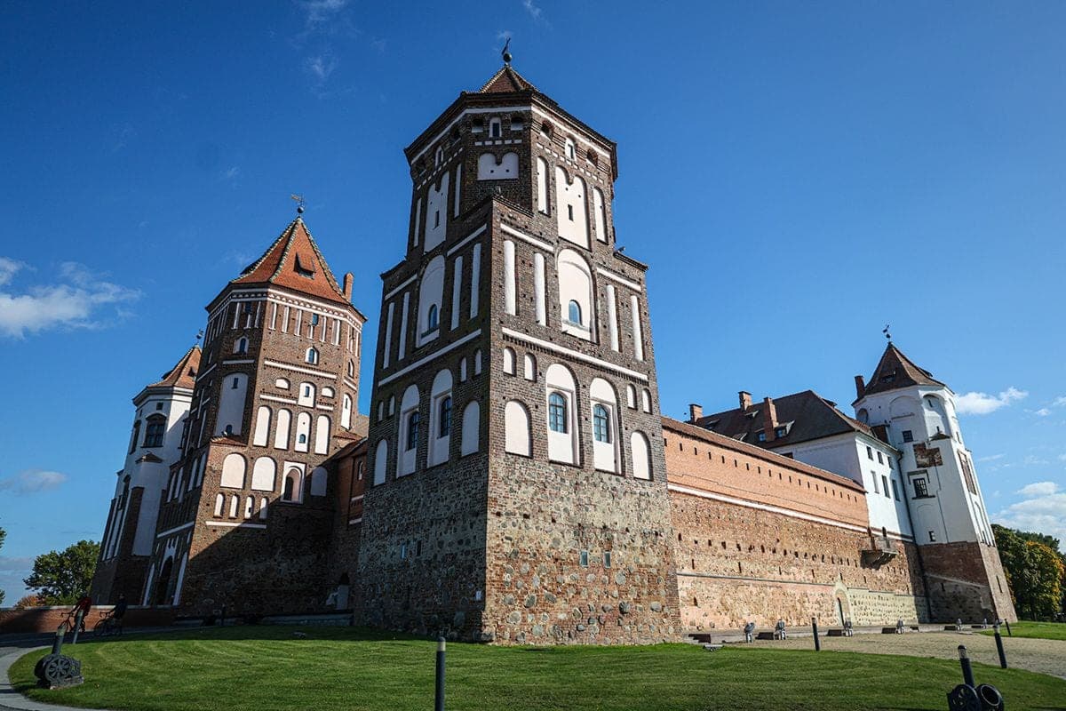 Music festivals, princely dishes, Italian garden: how Mir Castle develops tourist potential