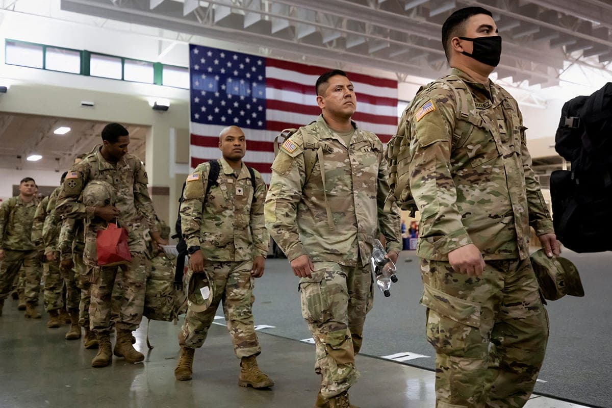 USA ziehen Militär von Basen im Nahen Osten ab und reduzieren diplomatische Missionen in der Region
