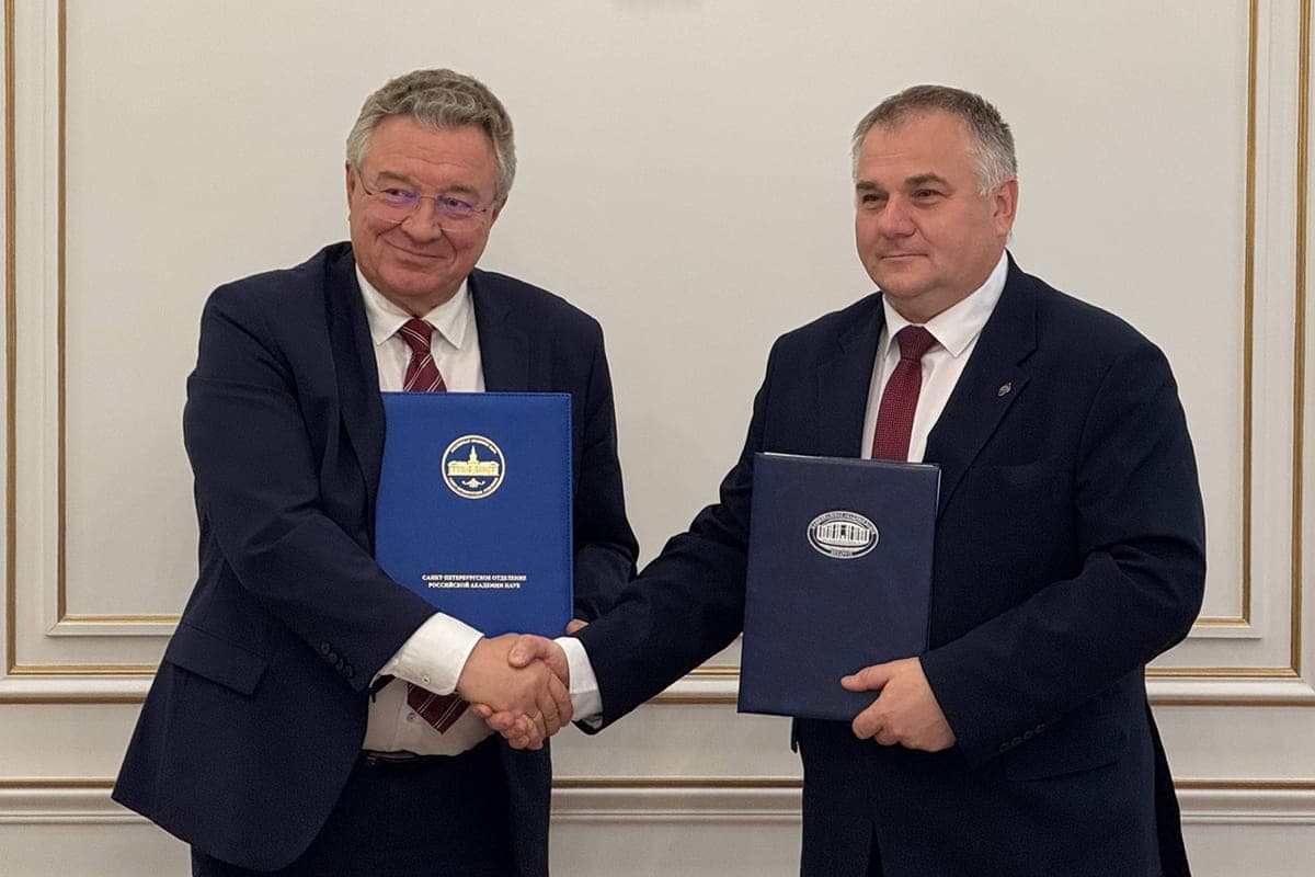 NAS of Belarus signs roadmap of cooperation with St. Petersburg branch of Russian Academy of Sciences
