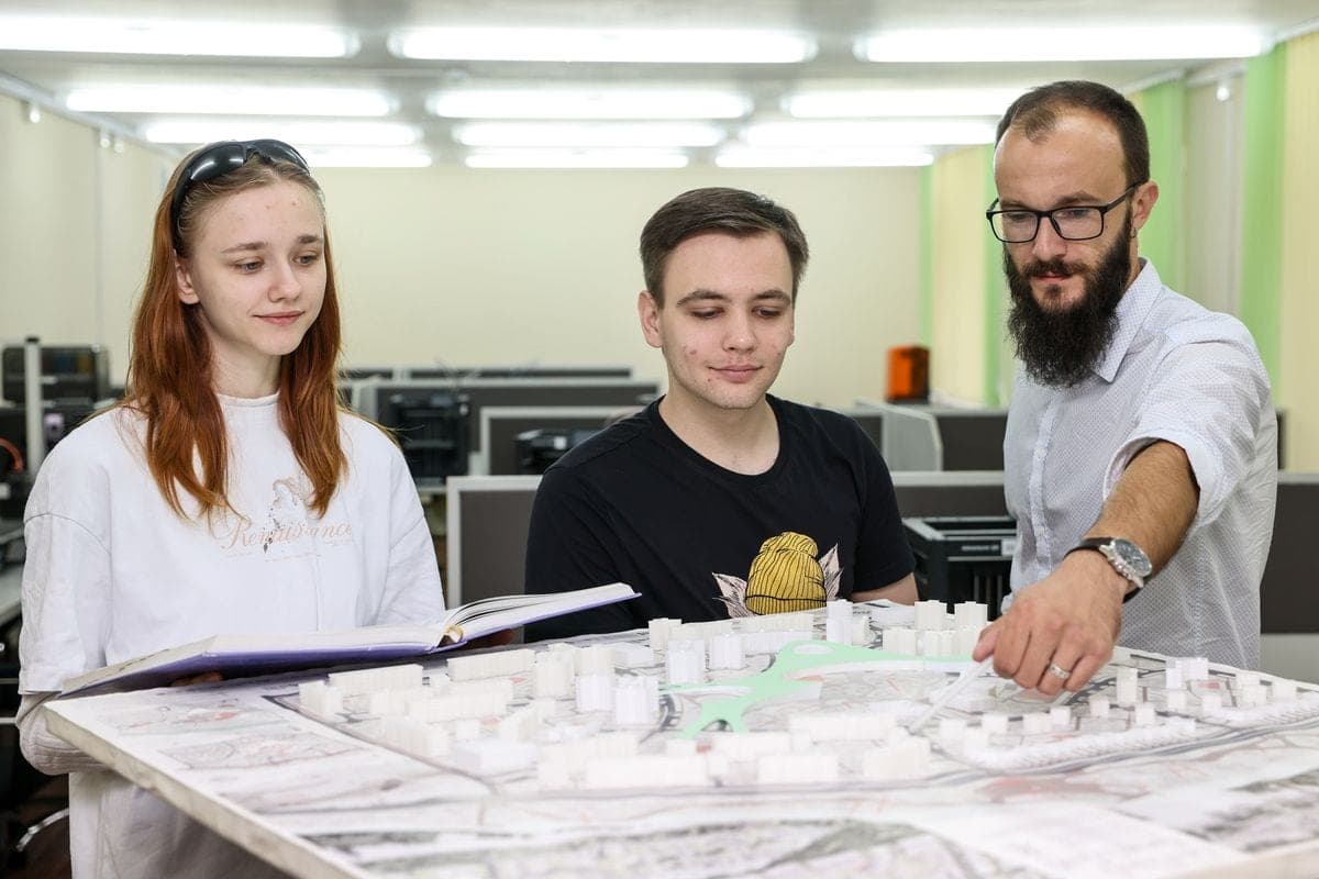 Вдохновение в 3D. Посмотрели, как работает новая макетная мастерская БрГТУ