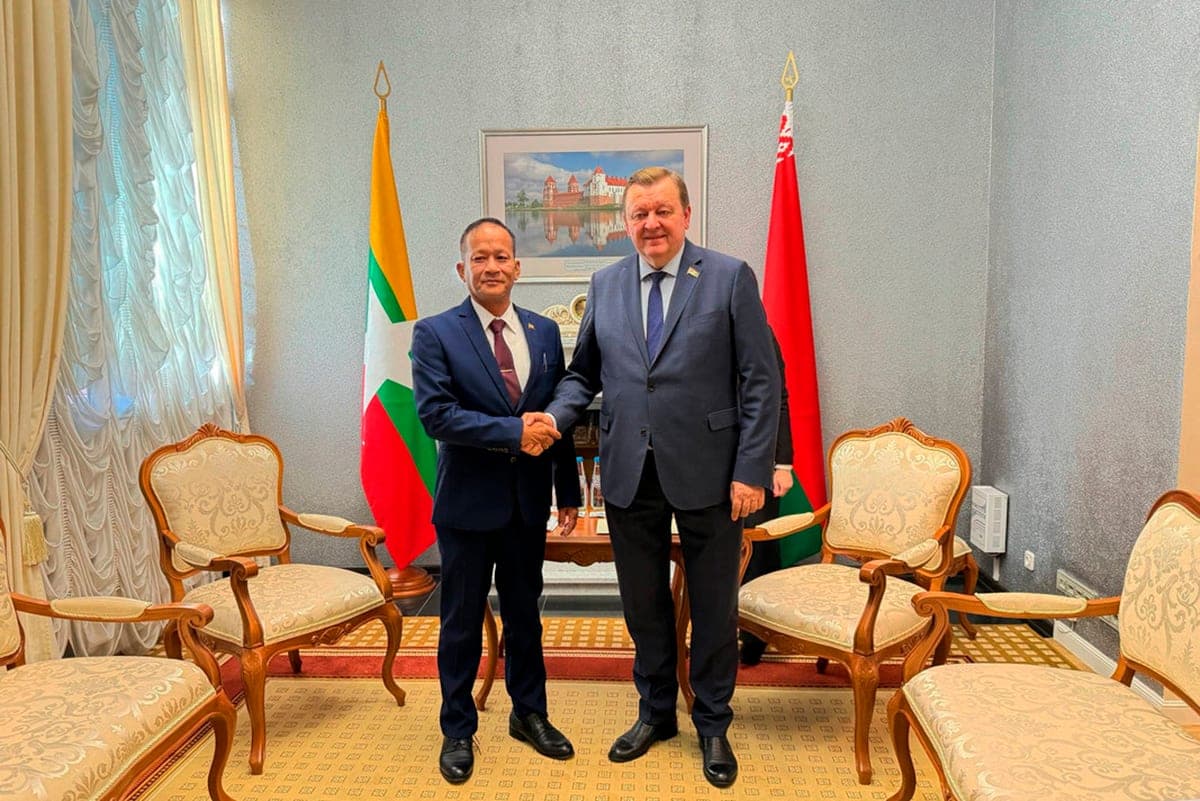 Antes de la próxima visita de la delegación parlamentaria, Aleynik se reunió con el Embajador de Myanmar