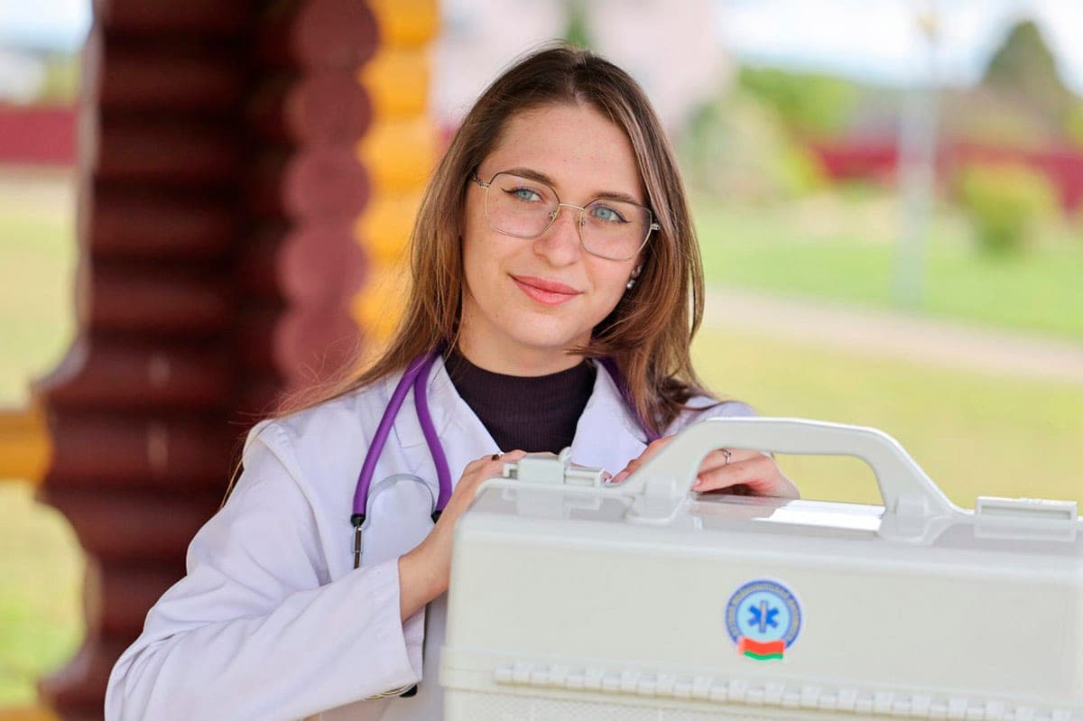 Dr. Elizaveta Latysheva - about the first workplace in the outback