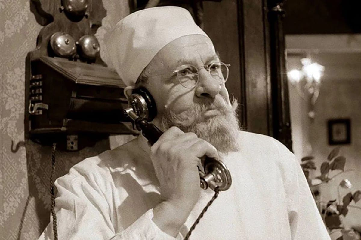 We celebrate the centenary of the brilliant Evgeny Evstigneev, who was in demand from the best directors