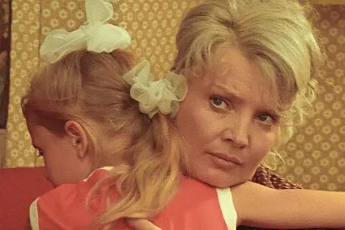 We celebrate the 90th anniversary of the birth of Leonid Kuravlev and prepare for Mother’s Day