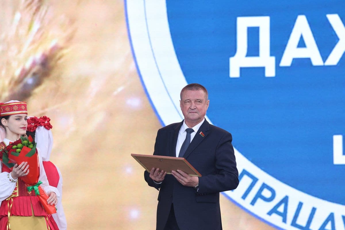 Leonid Zayats: farmers of Mogilev region provided a clear conveyor for harvesting grain crops